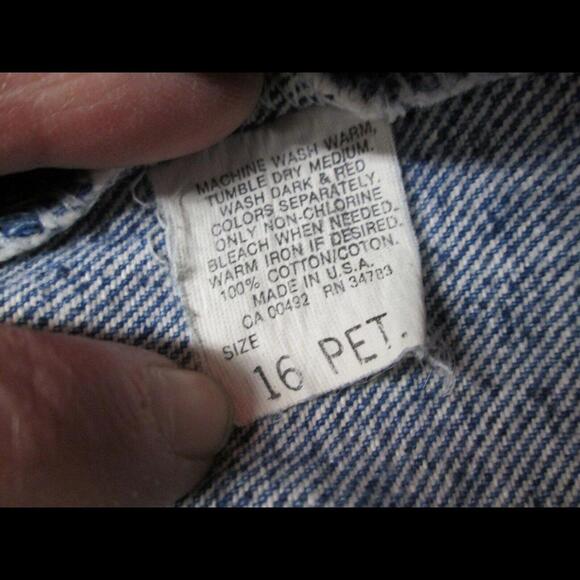 Lee Riders Womens Size 16P Vintage Blue Denim Jeans READ - Picture 8 of 14